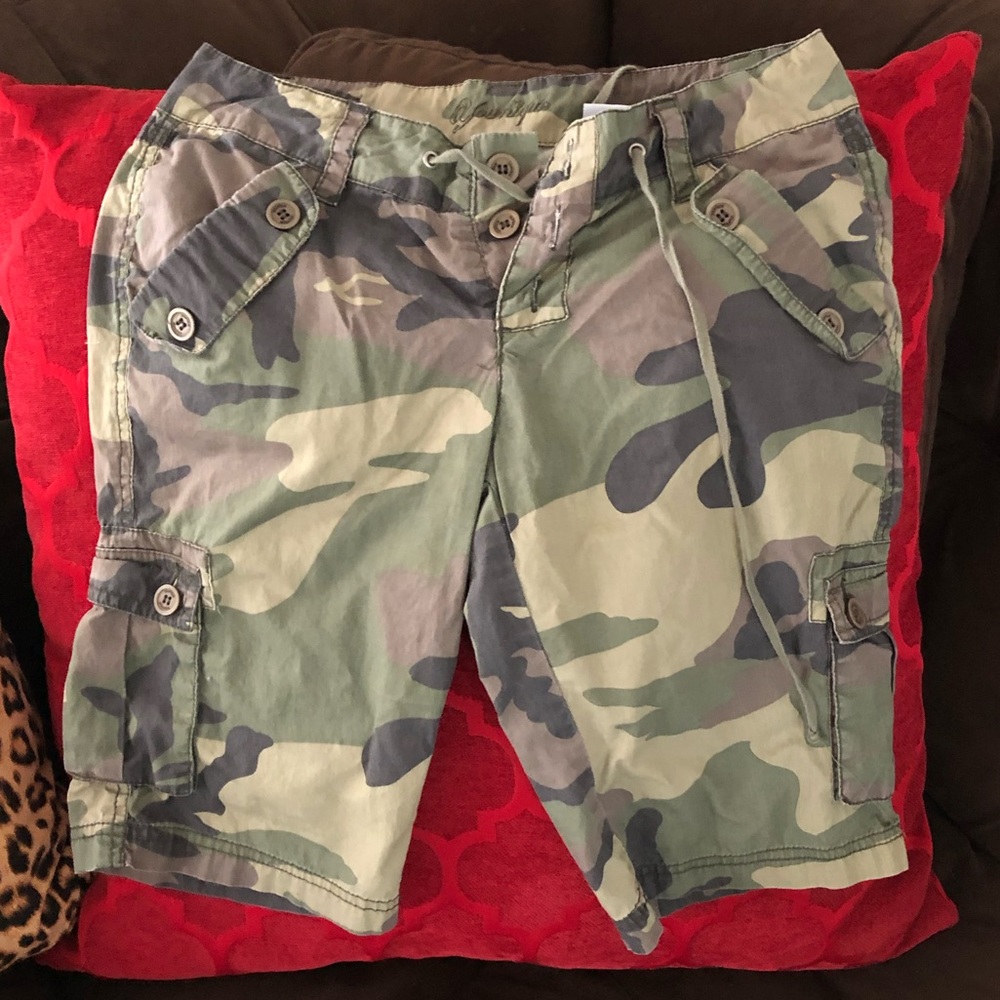 Juniors camp cargo shorts